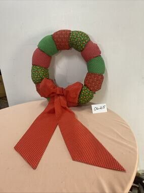 Vintage 70's Wreath Quilted Stuffed Fabric Handmade Retro Cottagecore Country...